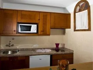 Hotel Laguna Park Ii Apts. 5*